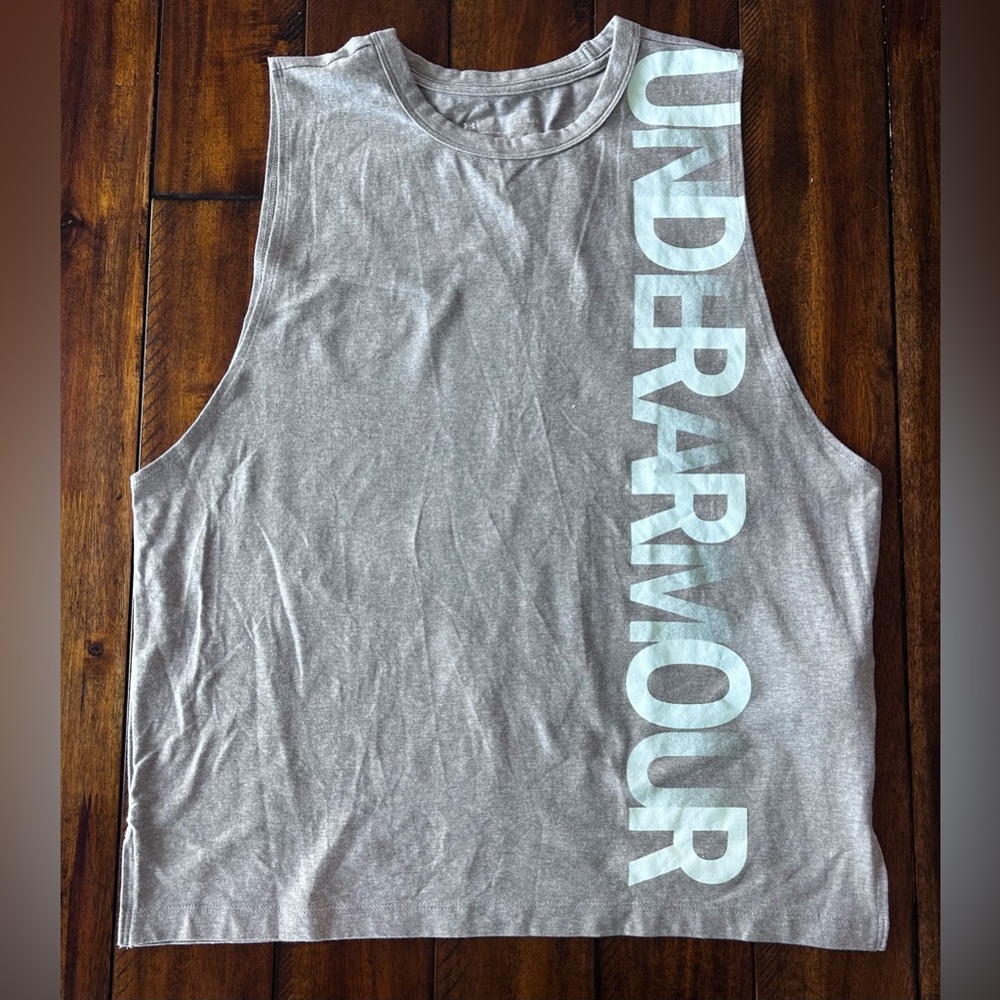 LG Gray Athletic Tee with White Interior Logo Print